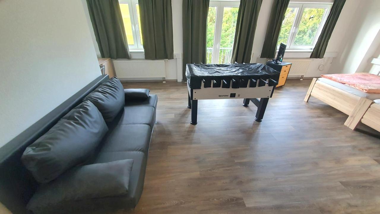 Ferienwohnung Am Ring Baar  المظهر الخارجي الصورة
