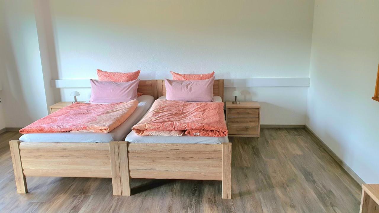 Ferienwohnung Am Ring Baar  المظهر الخارجي الصورة