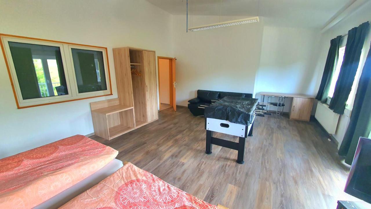 Ferienwohnung Am Ring Baar  المظهر الخارجي الصورة